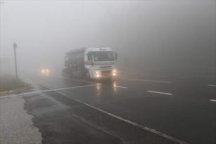 Bolu Dağı’nda sağanak ve sis etkili oluyor