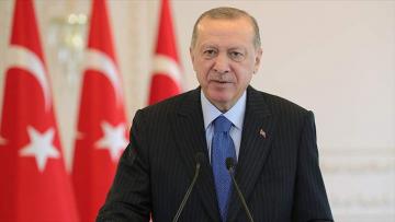 Cumhurbaşkanı Erdoğan: Orta Vadeli Program büyük ve güçlü Türkiye’nin inşası yolunda önemli bir adım